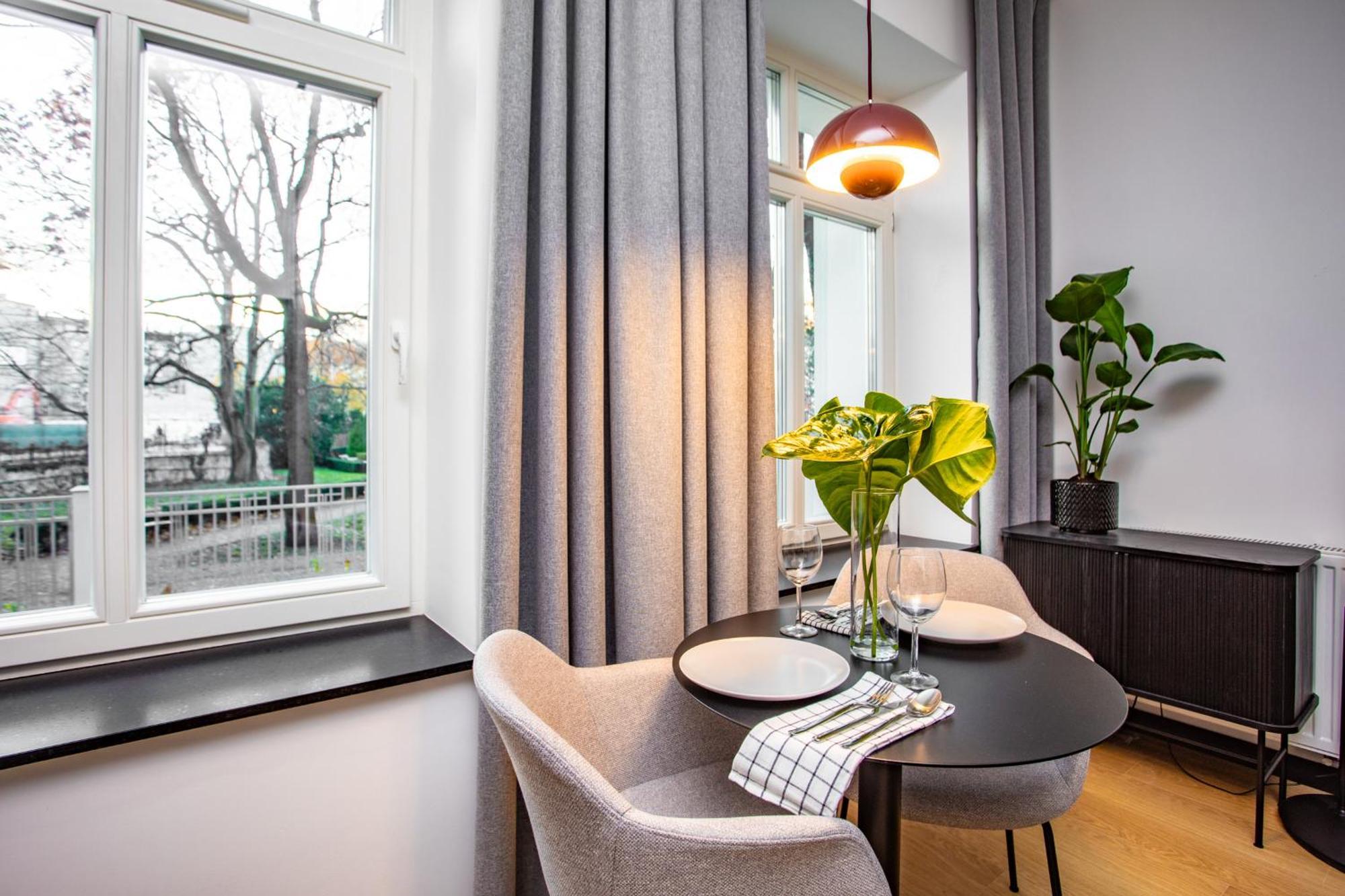 Apartament Zielona 5 - Centrum พอซนาน ภายนอก รูปภาพ